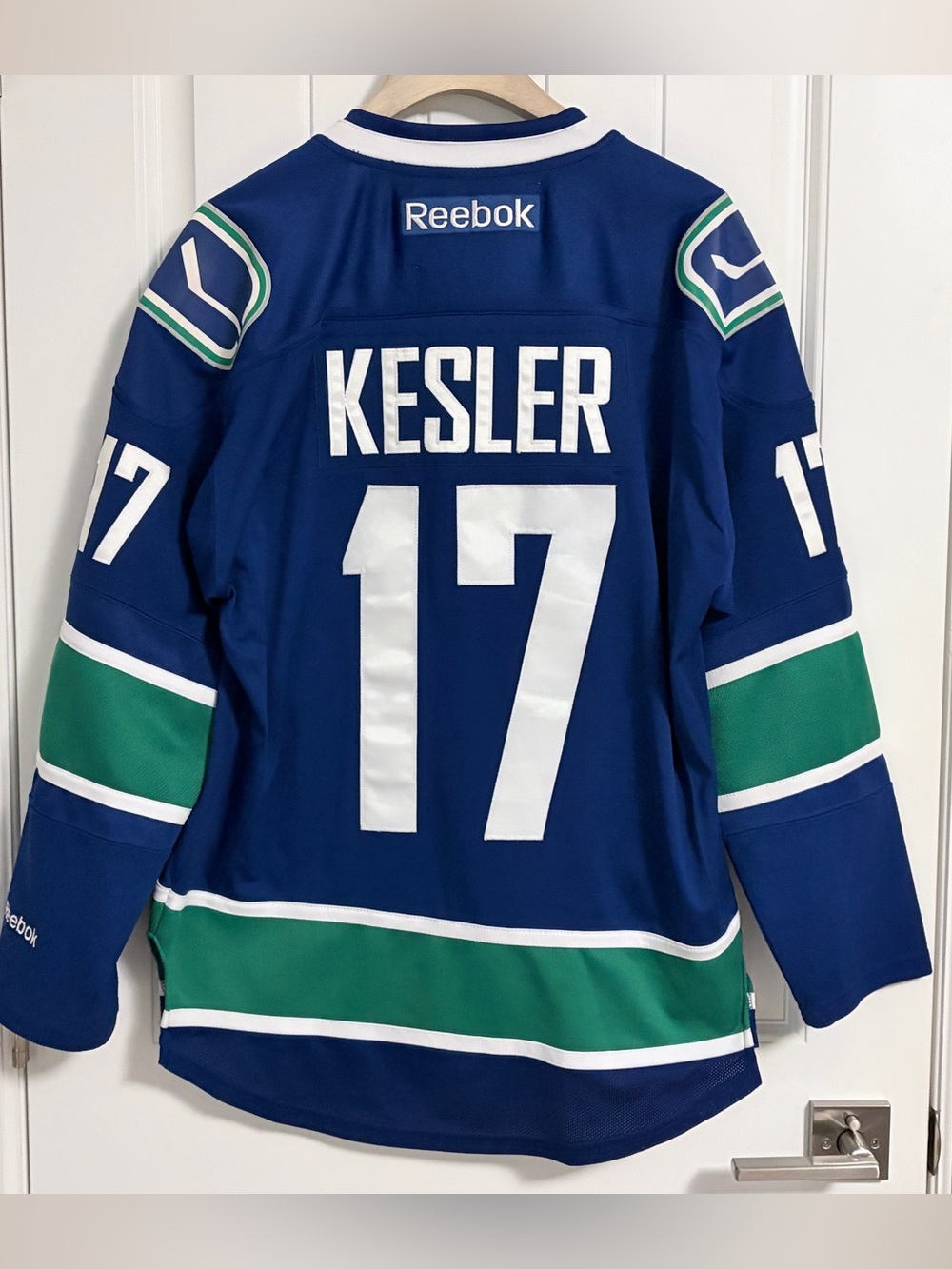 Authentic Reebok Vancouver Canucks Ryan Kesler Blue Orca Jersey Size Small